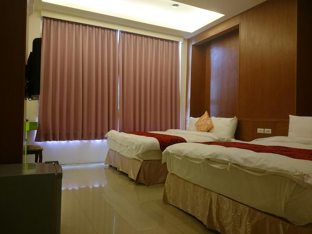 Sun Moon Lake Crystal B&B Nantou Exterior photo
