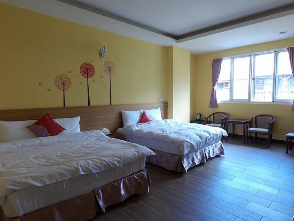 Sun Moon Lake Crystal B&B Nantou Exterior photo