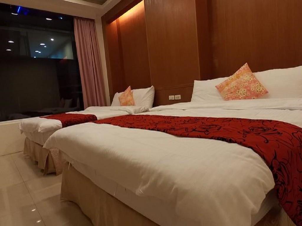Sun Moon Lake Crystal B&B Nantou Exterior photo